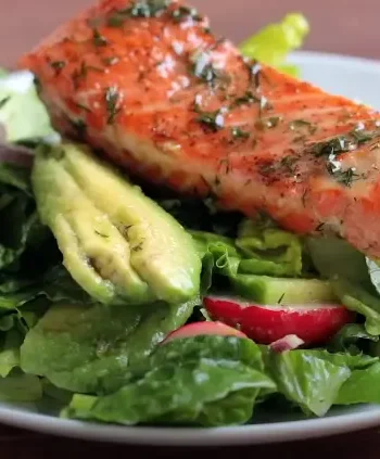 Quick Salmon Avocado Salad